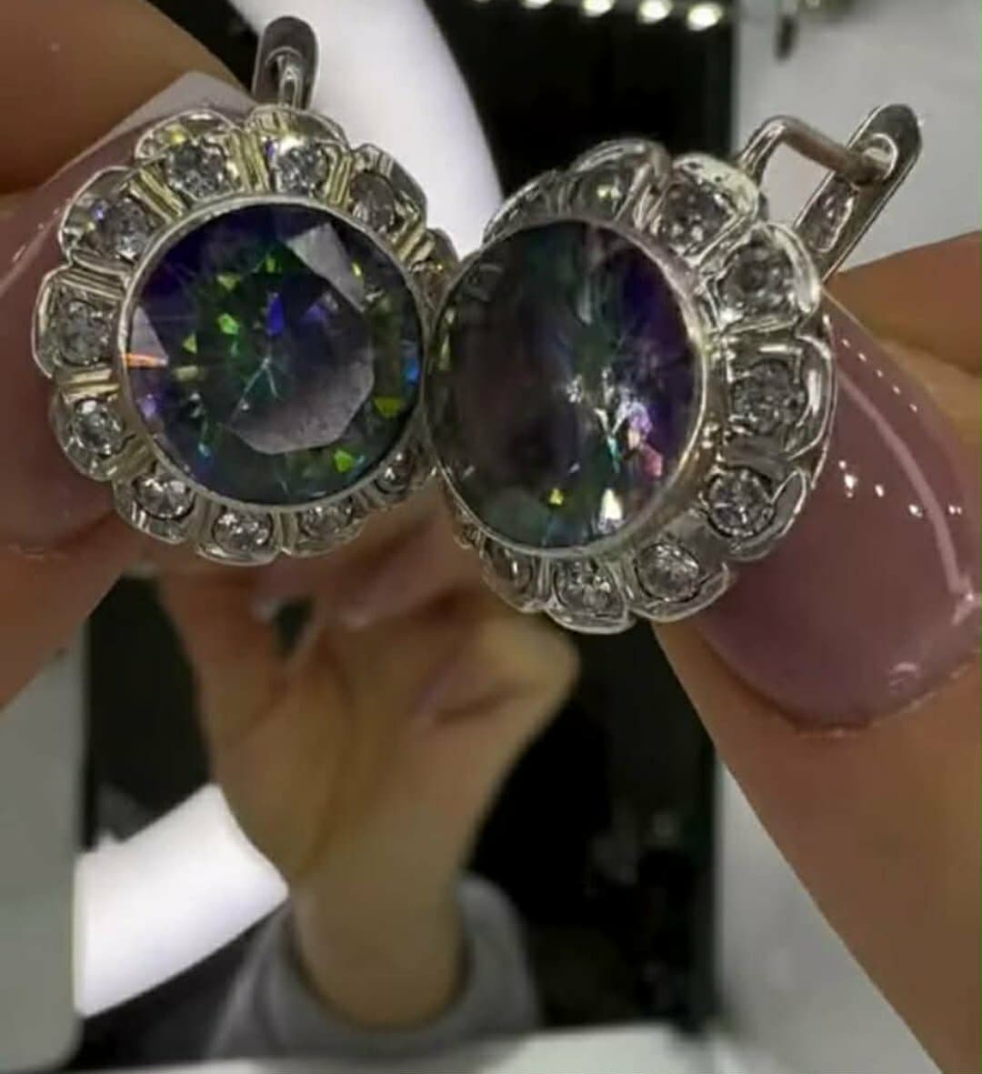 Messenger_creation_9DA780CC-2593-4703-A4AB-469D805B3B88