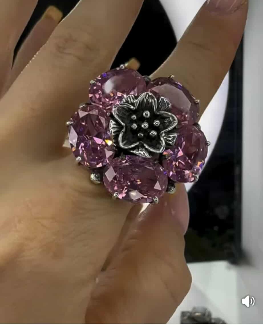 received_2568106706904659